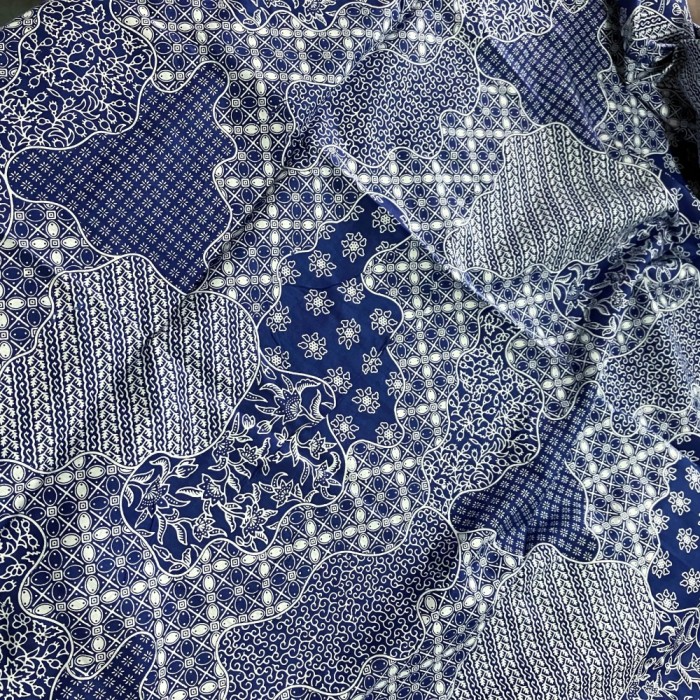 The Traditional Batik - Blue The Traditional Batik - Blue